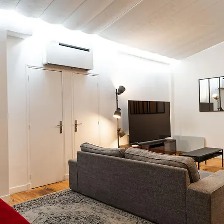 Loft House 3 Bedroom Bastille, Marais Ac By Lcc Agency Apartment *