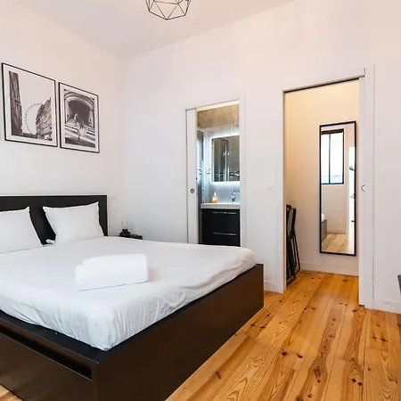 Loft House 3 Bedroom Bastille, Marais Ac By Lcc Agency Parigi